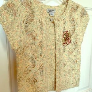 Guess size 0 petite cuffed shoulder sweater.